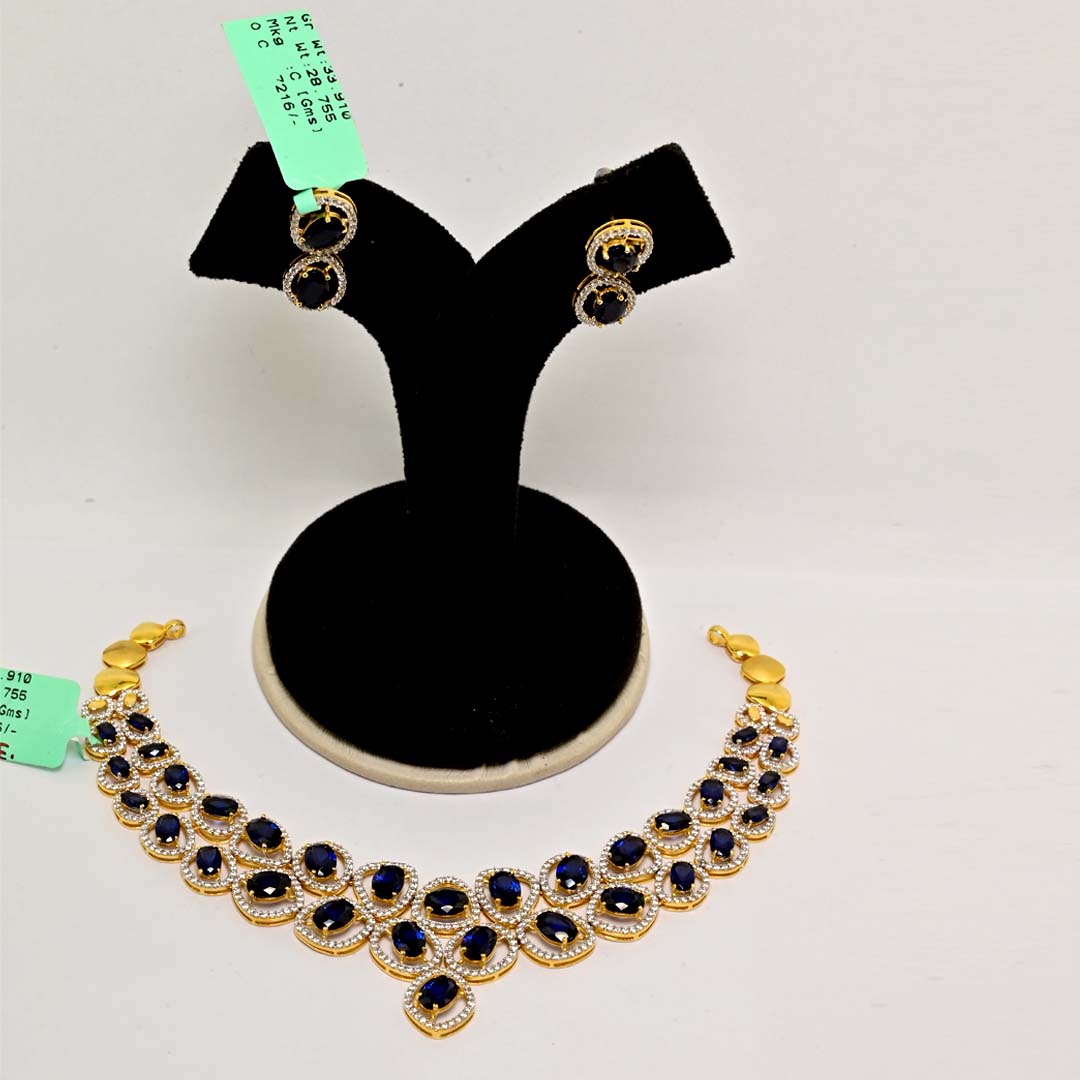 Gems Traditional Gold Necklace