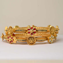 Handcrafted Floral Red Bangle