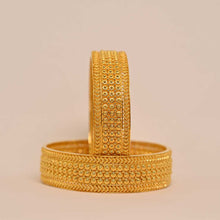 Pourni Gold Bangle